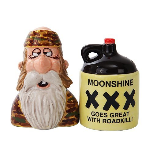 MOONSHINE ROAD KILL CERAMIC MAGNETIC SALT PEPPER SHAKERS