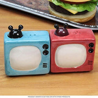 RETRO TELEVISIONS CERAMIC MAGNETIC SALT PEPPER SHAKERS